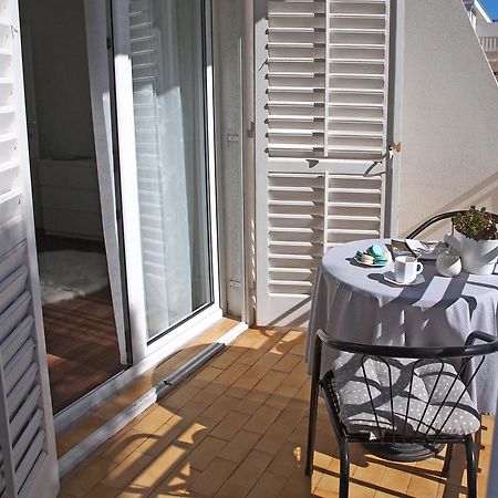 Apartmani Igor Makarska Rom bilde